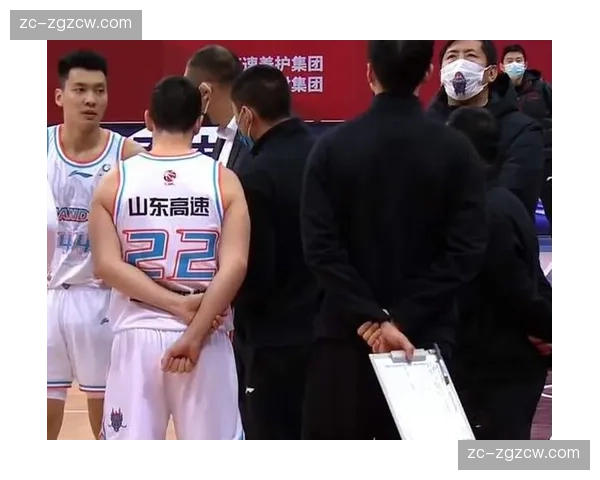 山东高速内外结合战术 双塔防守与二次进攻形成体系